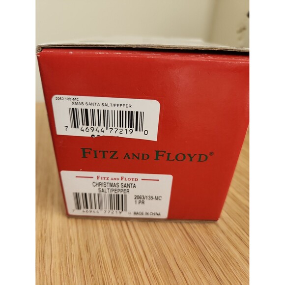 Fitz & Floyd "Santa Boots" Salt & Pepper Shakers w/ Original Box - Picture 2 of 8